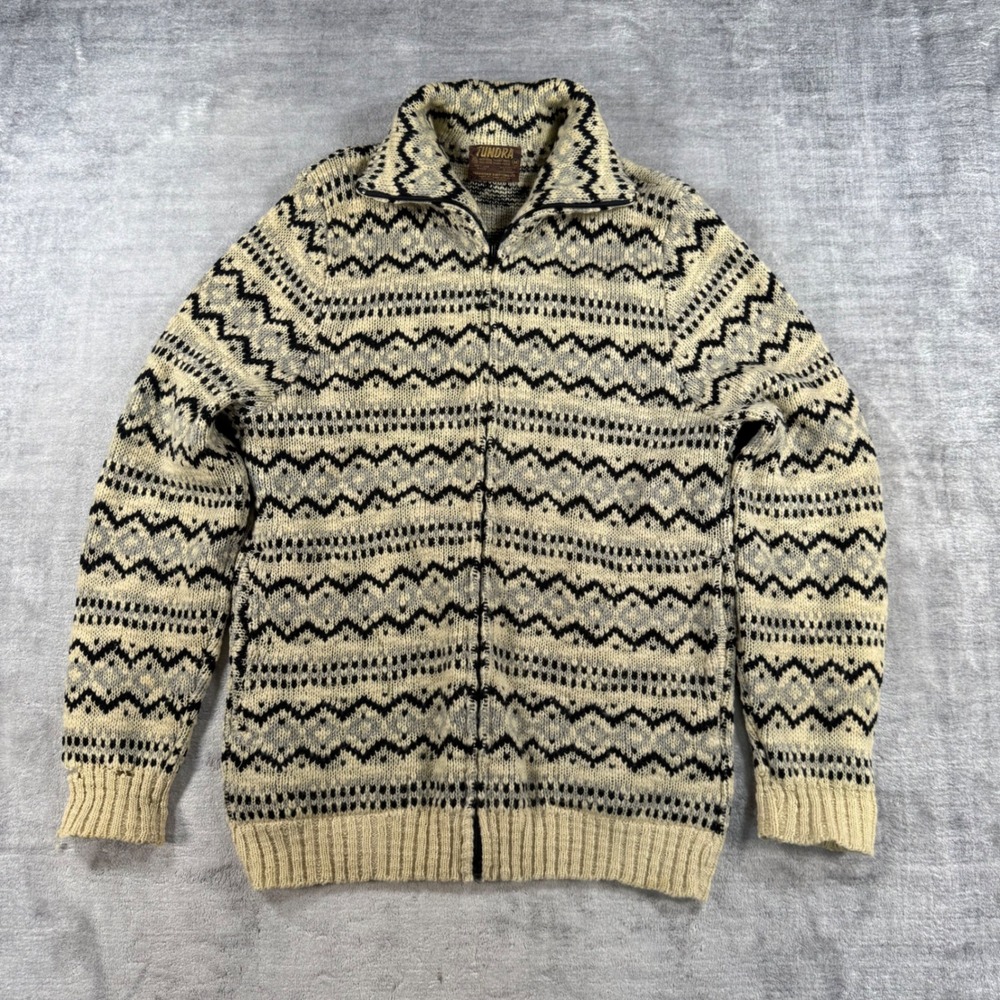 Tundra Sweater Mens Medium Cream Vintage Wool Fair Isle Geometric Canada Ski